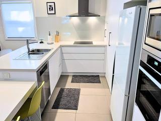 WHLN1-North Sydney, Best-Kept Secret - Stylish Retreat - 5