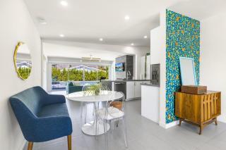 Colorful Kaleidoscope - A Ryson Property - Palm Springs - 3