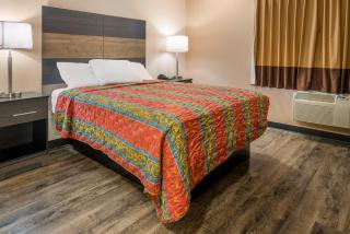 Knights Inn Grand Rapids East Airport - East Grand Rapids - 2