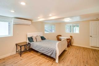 Cozy Crestline Getaway about 2 Mi to Lake Gregory - 4