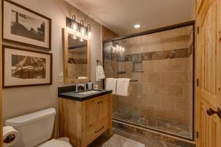 Woodcrest at Tahoe Donner 3BR with Pool Table - 3000 sq ft - Truckee - 2