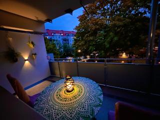 Stylish, Cozy & Quiet Apartment with one and half rooms in District 1 - Düsseldorf - 6
