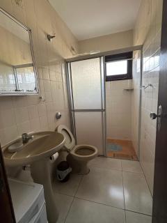 Sobrado aconchegante para até 10 pessoas com piscina - Matinhos - 1