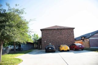 3BD 2BT town suite minutes away Medical Center - Edinburg - 1