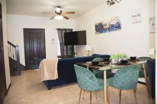 Modern 2 bed 2-bath next to University UTRGV - Edinburg - 2