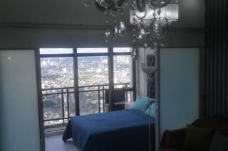 Penthouse at Poblacion - 200Mbs net - 50in TV - Awesome view - Manila - 8