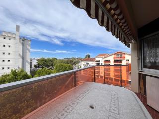 Appartement 2 ch avec terrasse à 10 min de la plage - Parking gratuit - FR-1-239-936 - Saint-Jean-de-Luz - 5