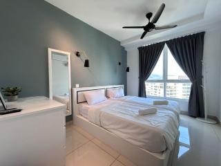 Seaview Mansion One 2R2B George Town Gleneagles Gurney Komtar by Cozy Cottage Haven - 5