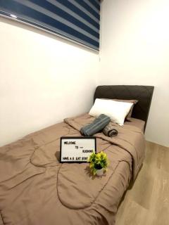 Kuching Chill 3Bedroom Poolside View at Armadele , Galacity - Kuching - 8