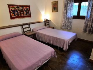 Apartamento Amplio en Cap Ras con Piscina y Terraza - 4 Hab, Admite Mascotas, Cerca de la Playa - ES-170-18 - 1