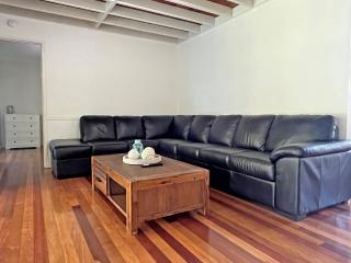 Flinders Breeze - Amity Point - 6