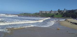 Whispering Waves Self Catering Apartment - Uvongo Beach - 8