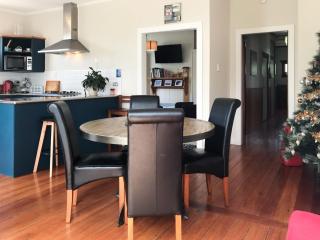 The Brooklands Bungalow - New Plymouth - 7
