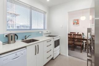 Holiday On Hamblyn - New Plymouth - 5