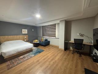 Gumi Century Hotel - Gumi - 9