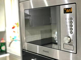(S12) Bright 3 Bed Home With Free Parking Leeds - Killingbeck - 3