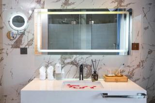 Moon River View Hotel - 4