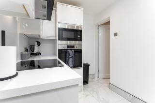 Flatzy - Stunning Home by Lark Lane with Pool Table - Liverpool - 4
