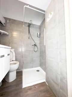 Bégonias Appartement T3 Avenue de Lodève - 2