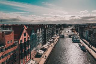 Deo Plaza Waterfront Luxury Apartments by Rent like home - 8