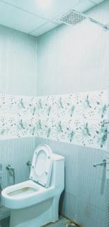 Rooms in Noida Sec-70 - 2