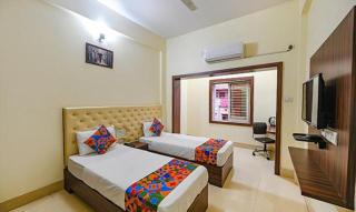 FabHotel Triple Tree - 1