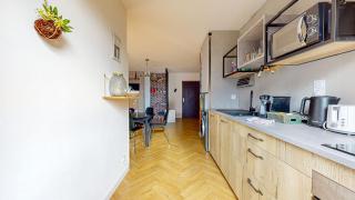 HIPPODROME - Piscine - Parking Free - Métro - 8