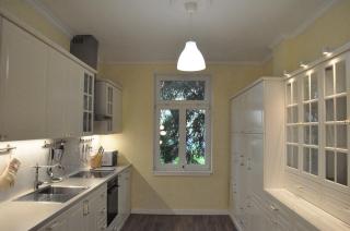 House near to Schönbrunn - Free Parking - 24-7 Check in - 8 Person - 5
