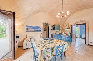 HelloApulia Family Villa with Pool, Lush Garden & BBQ - Near the Beache - Savelletri di Fasano - 7