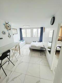 Apartment near subway and supermarket - Parijs - 8