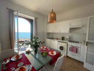 Apartment Casa del Sole by Interhome - Imperia - 2
