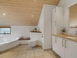 Holiday Home Harri - 850m from the sea by Interhome - Løkken - 4