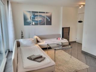Apartment Torre Tessuti Apt-Stefano by Interhome - Locarno - 2