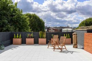 The Kensington Penthouse Suite - 2