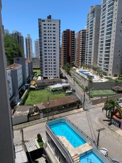 Apto com PISCINA 2 quadras da praia - Guarujá - 6
