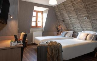 Logis Hôtel-restaurant Les Coudercous - Saint-Chély-dʼAubrac - 4