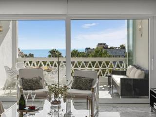 Vista mar y piscina en Puerto Banús - 6