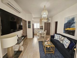 Awesome Location 1BDR in the heart of Los Corales - 2