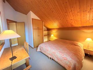 Appartement skis aux pieds avec piscine et cheminée au centre de Méribel, 3 pièces pour 6 personnes - FR-1-180-137 - Méribel - 7