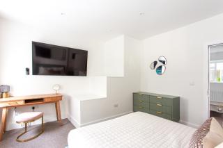 2 Bedroom Apartments in Covent Garden Sleeps 6 - London - 1