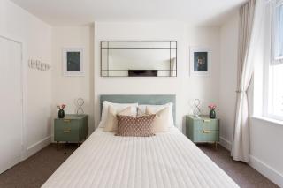 2 Bedroom Apartments in Covent Garden Sleeps 6 - 5