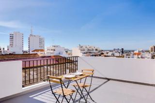 BLife Anya private rooms - Faro - 0