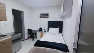 Mini-Estudio 4 Privilegiada Ubicación frente al Centro Comercial - Medellín - 6