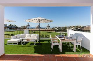 Paradise- Getaway - Golf - Spa - 6 pools -sea views 3702 - 0