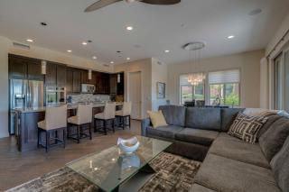 Modern Scottsdale Condo with Patios and Mountain Views - Scottsdale - 6