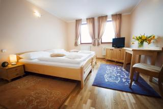 Hotel Karpatsky Dvor Lozorno - Lozorno - 1