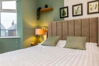 3 Bedroom, Private Orchard, Private Bathroom, Driveway - Nottingham - 4