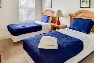 Windsor Place Escape - Davenport - 1