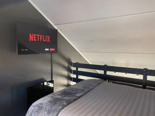 Seascape - Floating Home at Brighton Marina with free Parking - Brighton & Hove - 5