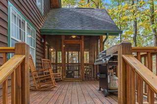 Gold Dust Getaway - 3 Bed, Hot Tub - Dahlonega - 2
